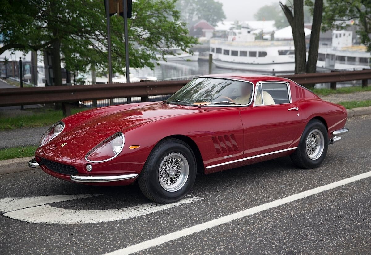 destruction d'une rare ferrari 275 gtb/4 lors d'un accident de