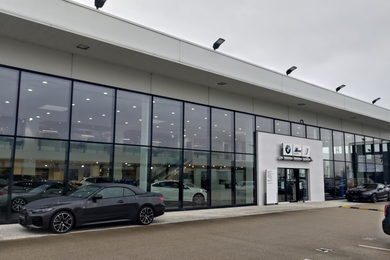 Hess Automobile BMW Savy