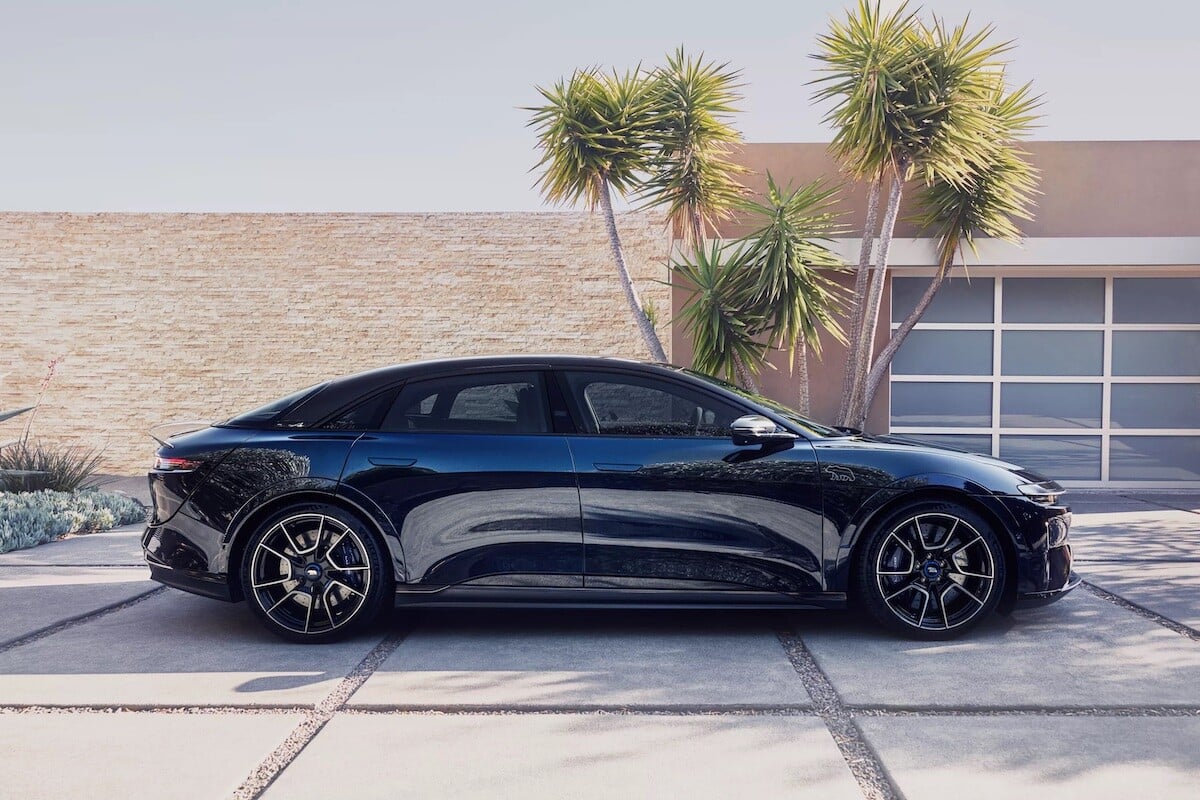lucid air sapphire : un dragster parcourt le quart de