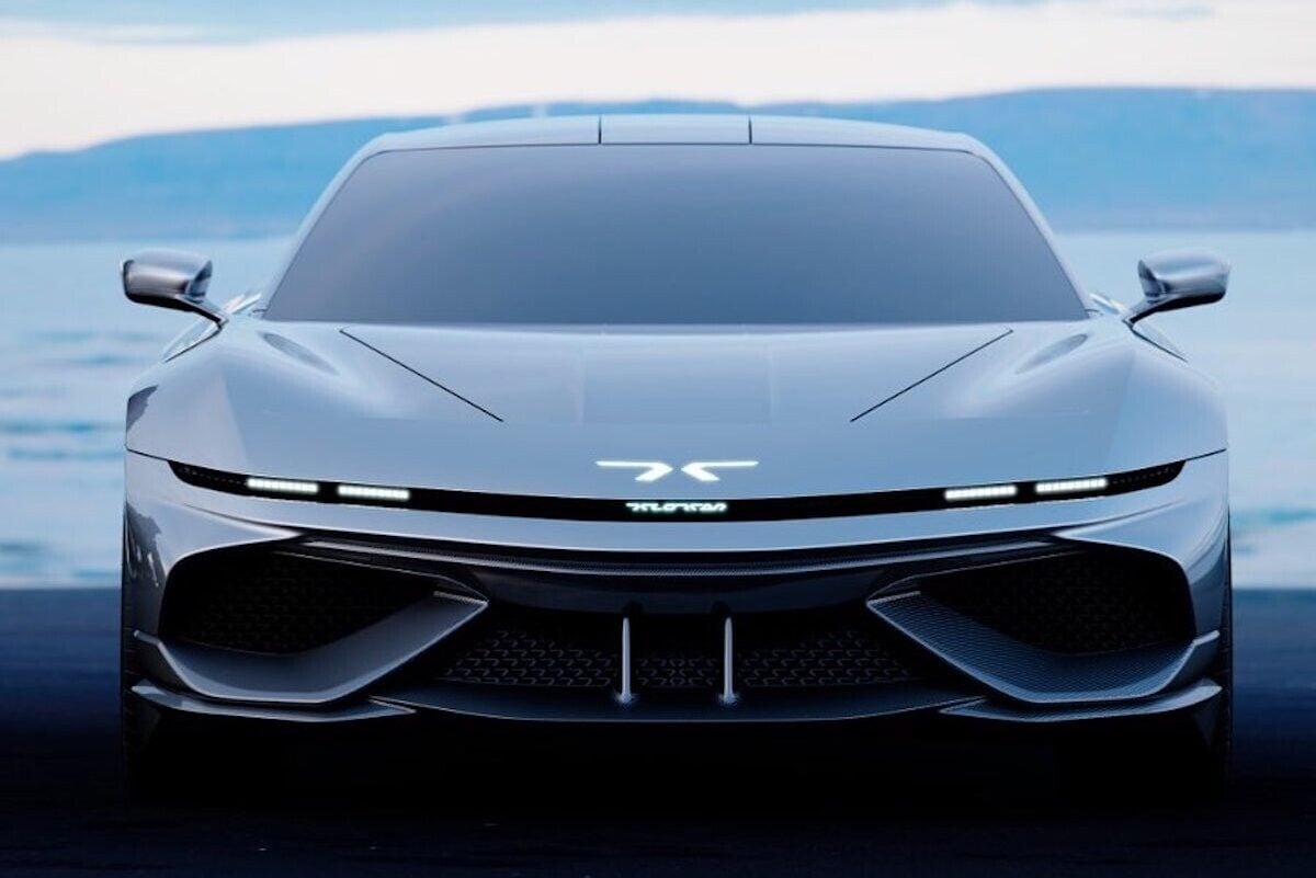 préparation du retour de delorean avec une sportive basée sur