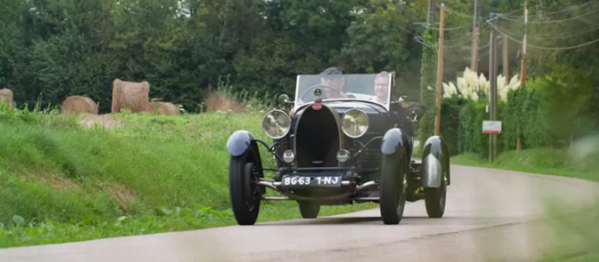 bugatti type 444 de 1928 : des passionnés enchaînent les