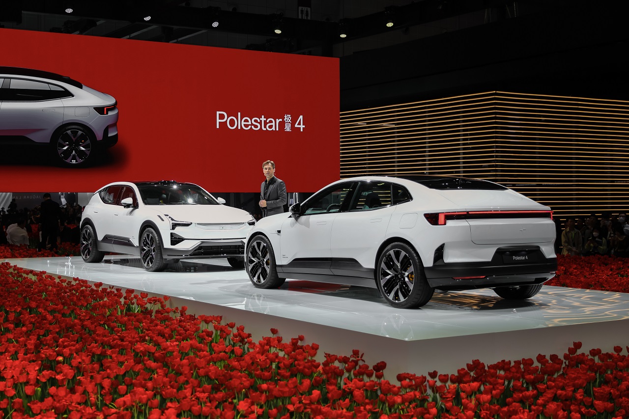 Polestar 4 Renault Geely