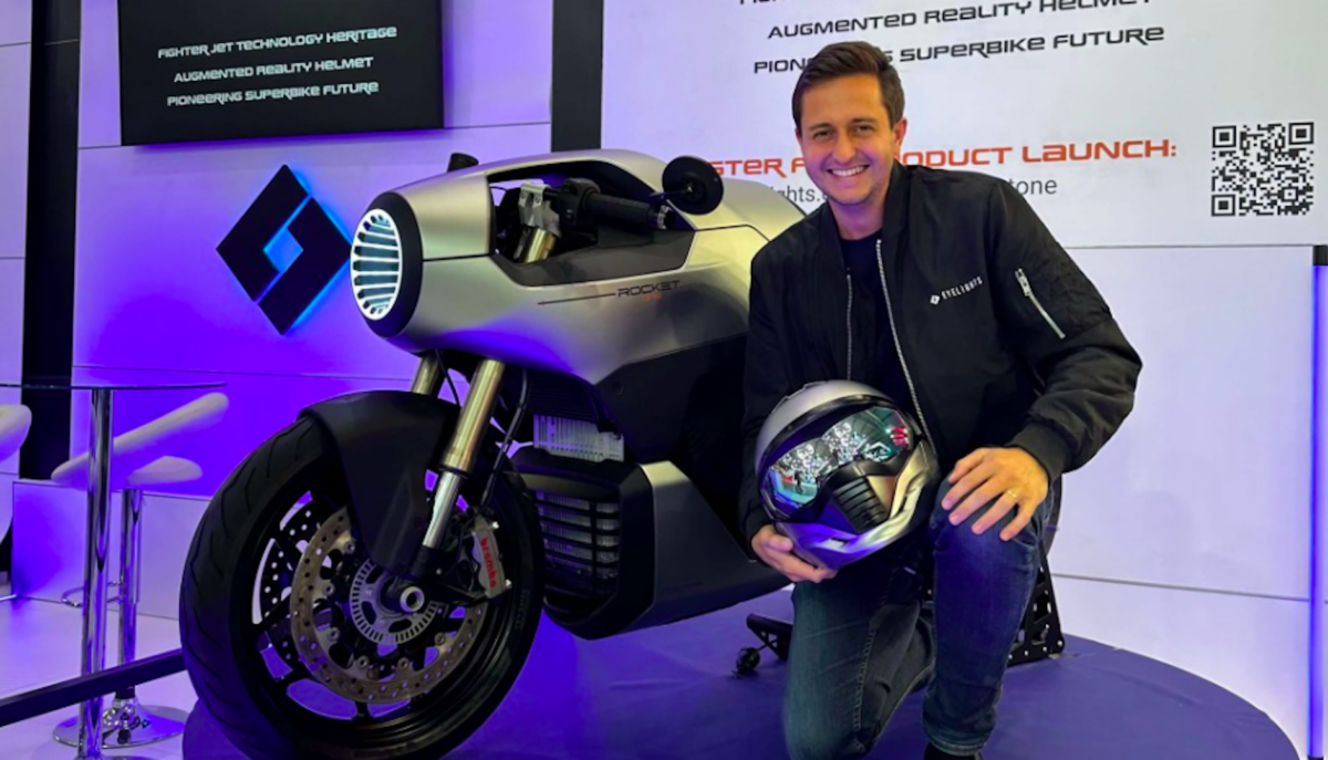 start up toulousaine lance une moto électrique équipée de réalité augmentée