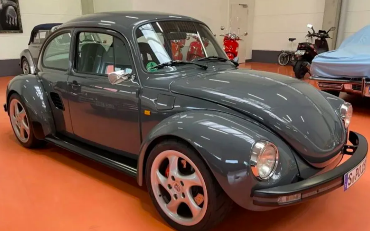 transformation d'une porsche en coccinelle : une métamorphose surprenante !