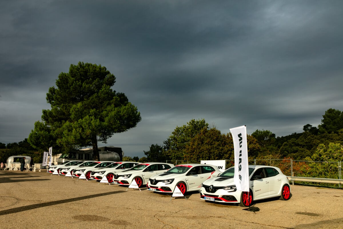 le pneu ultra hautes performances sailun atrezzo zsr2 convainc les