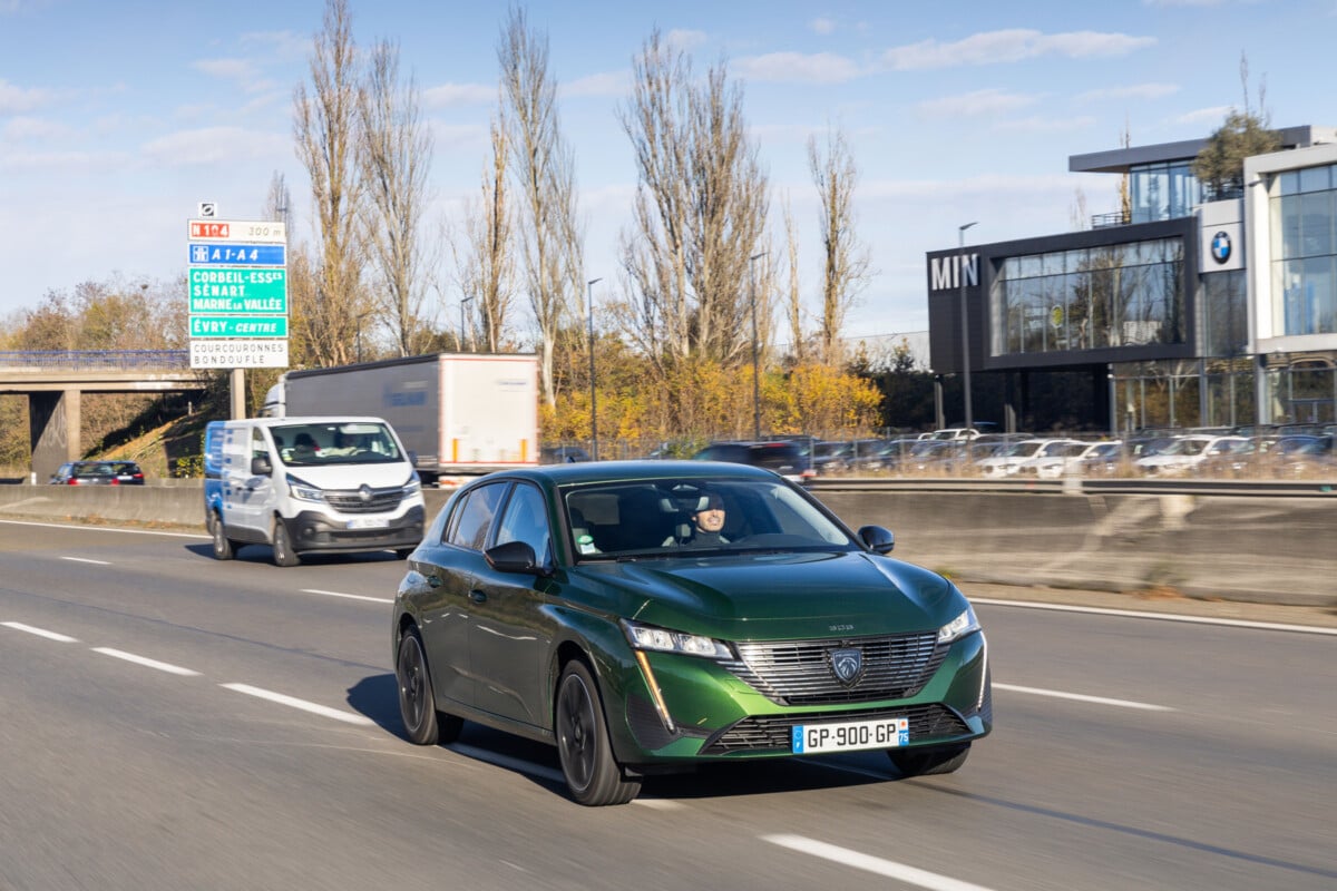 que vaut la nouvelle peugeot e 308 au quotidien ?