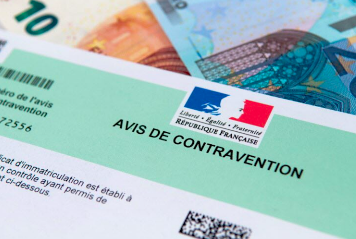 votre doudoune au volant peut vous causer une amende, reformulez