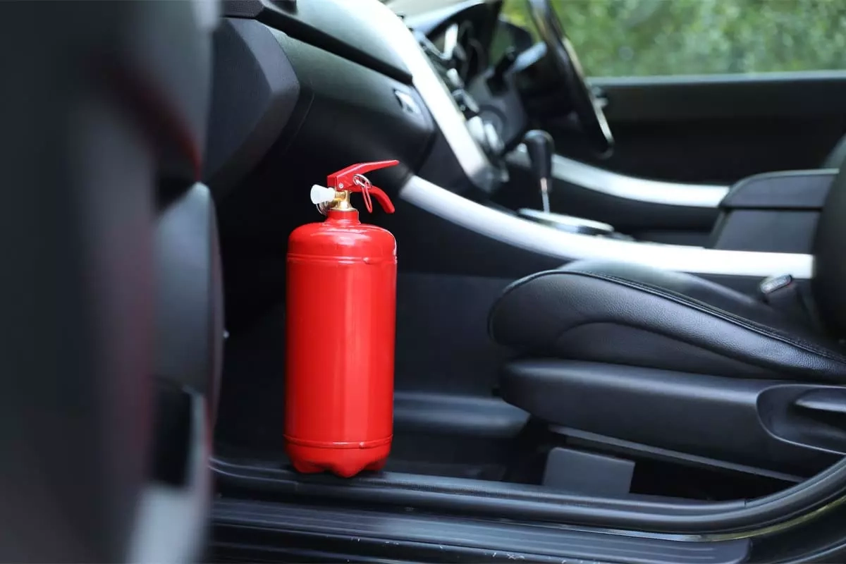 extincteur-obligatoire-dans-les-voitures-ce-que-prevoit-la-nouvelle-proposition-de-loi