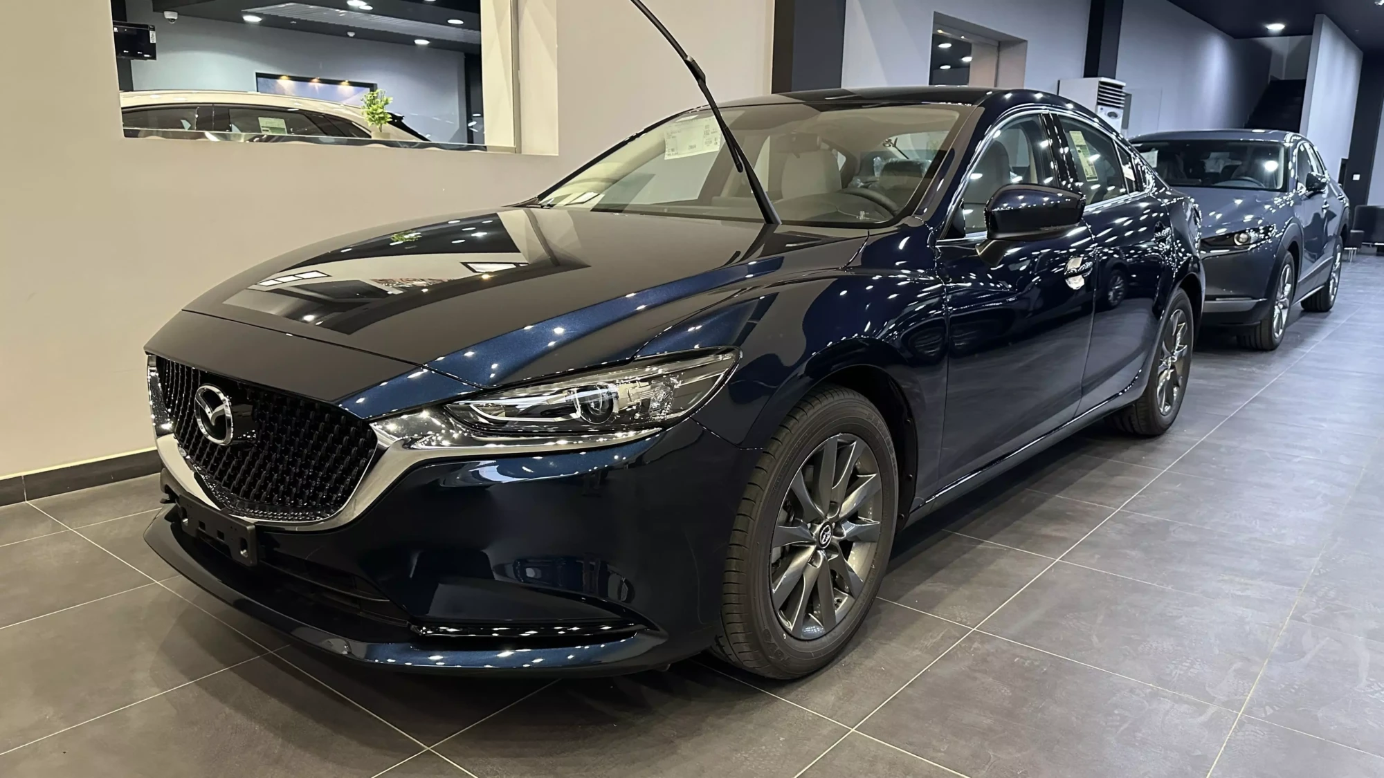 mazda-france-2025-nouveaux-objectifs-expansion-reseau-modeles-electriques