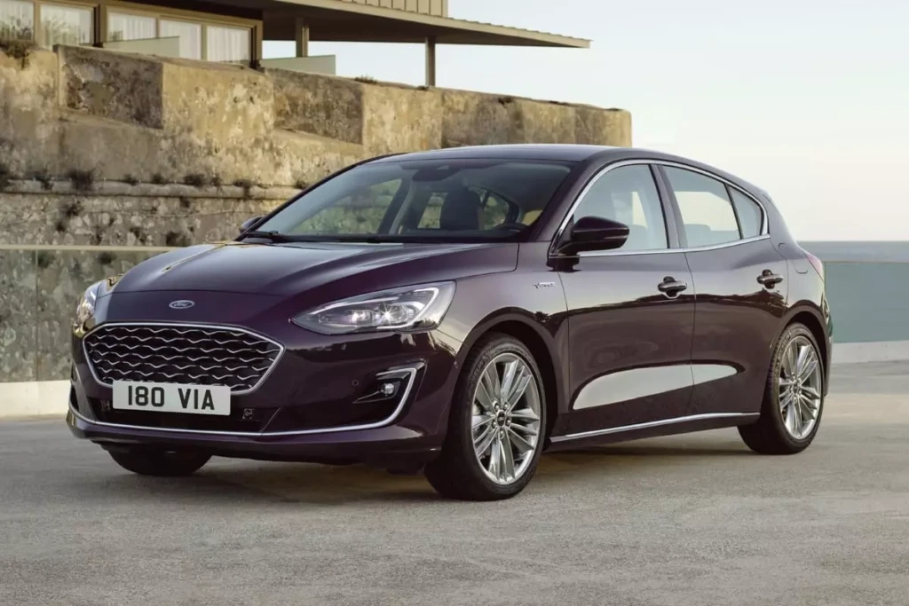 ford-focus-voiture-radar-privee-indetectable