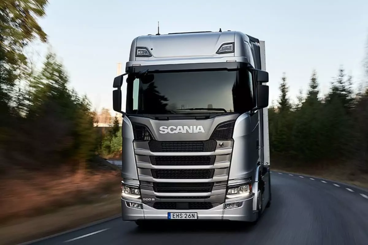 scania-supprime-750-emplois-crise-poids-lourd-europeen