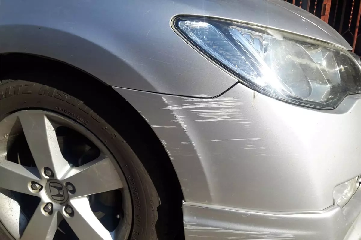 reparer-rayures-carrosserie-guide-complet