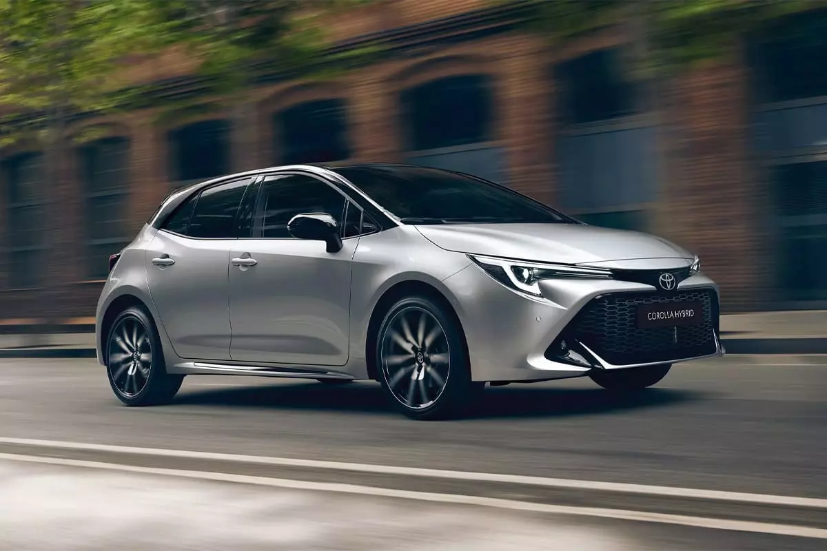 toyota-corolla-2025-concept-electrique-tokyo