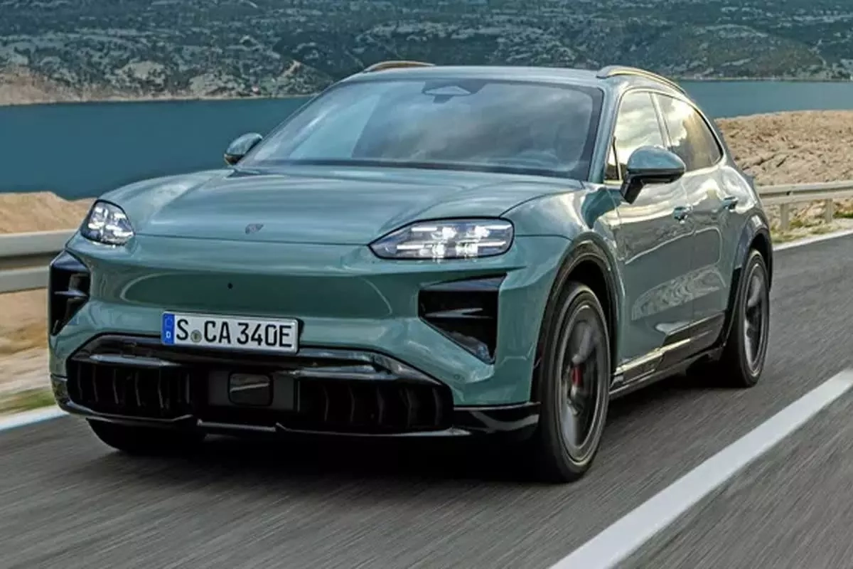 porsche-cayenne-electrique